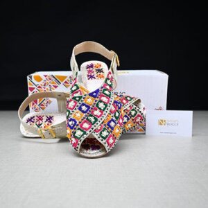 Peshawari Chappal For Girls – Elegant Dress