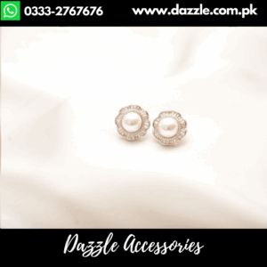 Timeless Diva pearl Silver studs