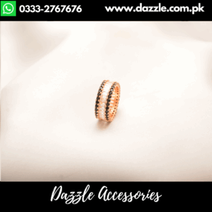Captivating Dreamy Black Band Ring