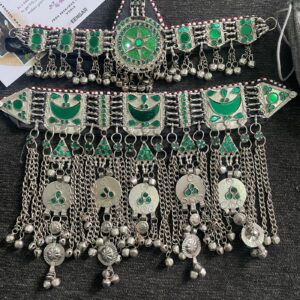 Green Vintage Afghan Jewelry – Luxurious Dress