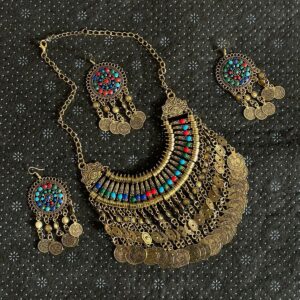 Golden Sat Rangi Afghan Jewelry Set – Luxurious Dress