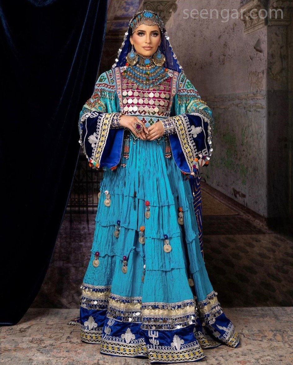 Meadow Mist Delight – Opulent Dress