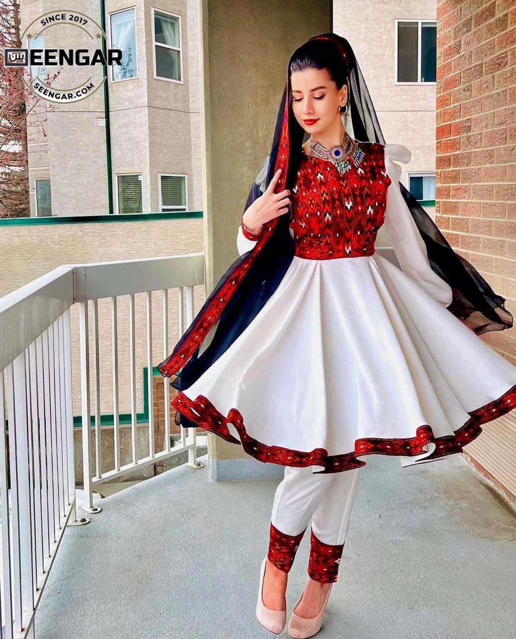 Snowflake and Ruby Ensemble – Exquisite Dress